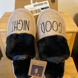 RAE DUNN Scuff Slippers.  NWT  Large (9-10)